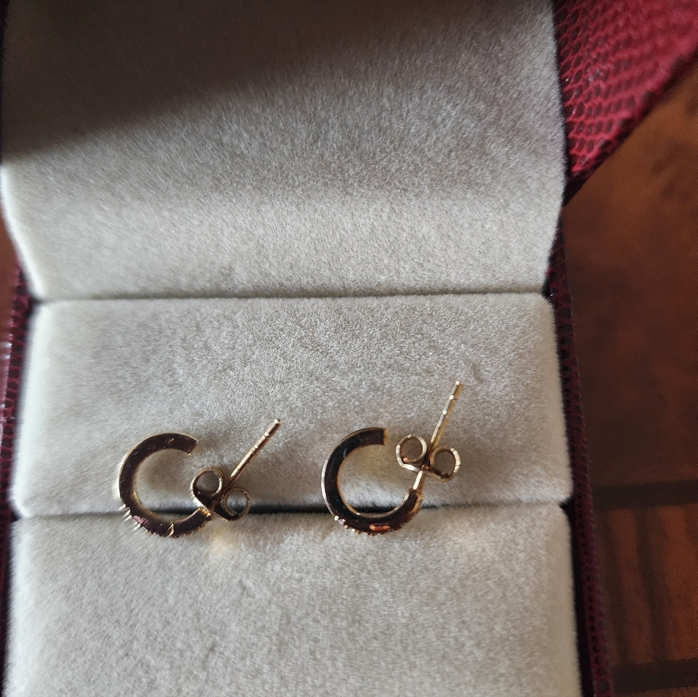 925 Sterling Silver Gold-Dipped Huggie Hoop Earrings ✨ - Picture 3 of 4